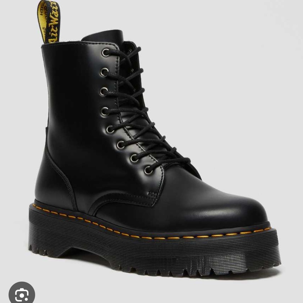 Jadon platform doc martens 🖤